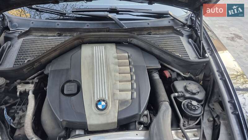 Позашляховик / Кросовер BMW X5 2013 в Запоріжжі