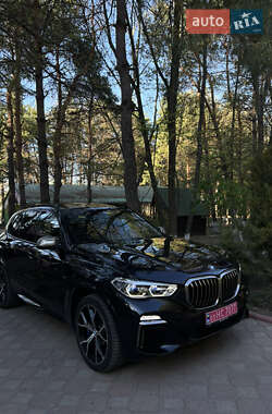 Внедорожник / Кроссовер BMW X5 2020 в 