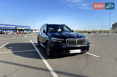 Внедорожник / Кроссовер BMW X5 2022 в 