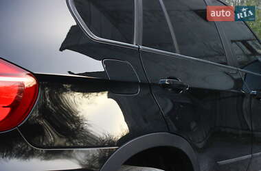 Внедорожник / Кроссовер BMW X5 2010 в 