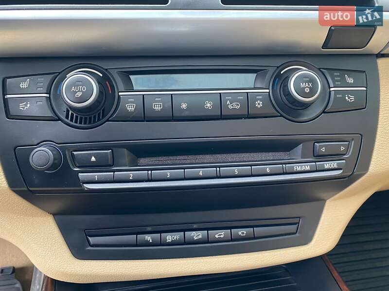 Позашляховик / Кросовер BMW X5 2013 в Бродах