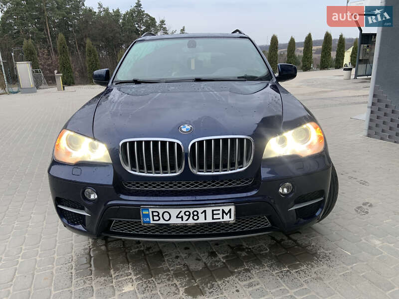 Внедорожник / Кроссовер BMW X5 2012 в Бучаче