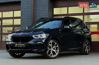 Внедорожник / Кроссовер BMW X5 2021 в 