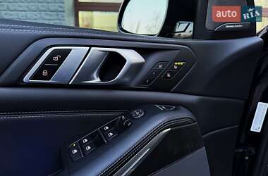 Внедорожник / Кроссовер BMW X5 2021 в 