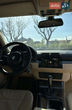 Внедорожник / Кроссовер BMW X5 2004 в 