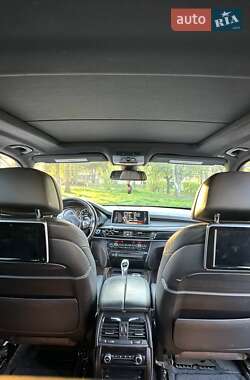 Внедорожник / Кроссовер BMW X5 2015 в 