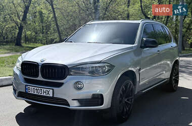 Позашляховик / Кросовер BMW X5 2014 в 