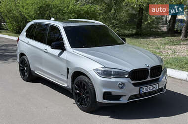 Позашляховик / Кросовер BMW X5 2014 в 