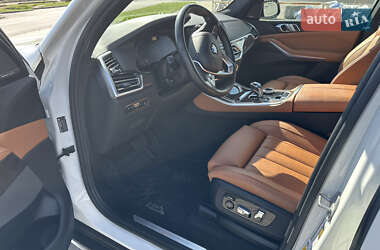 Внедорожник / Кроссовер BMW X5 2020 в 