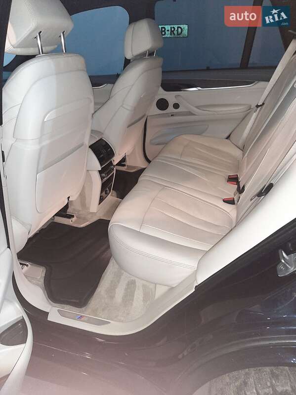 Позашляховик / Кросовер BMW X5 2015 в Одесі фото 28 Позашляховик / Кросовер BMW X5 2015 в Одесі