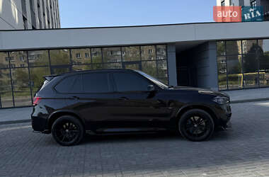 Позашляховик / Кросовер BMW X5 2015 в 