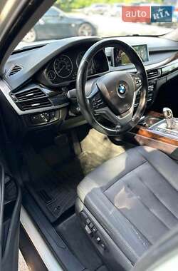 Позашляховик / Кросовер BMW X5 2015 в 