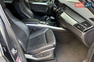 Внедорожник / Кроссовер BMW X5 2010 в 
