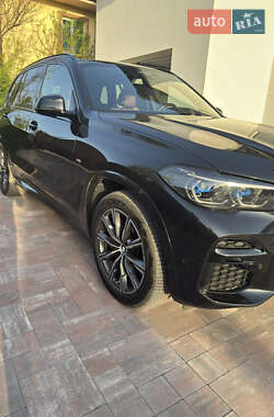 Внедорожник / Кроссовер BMW X5 2022 в 