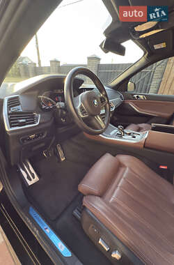 Внедорожник / Кроссовер BMW X5 2022 в 
