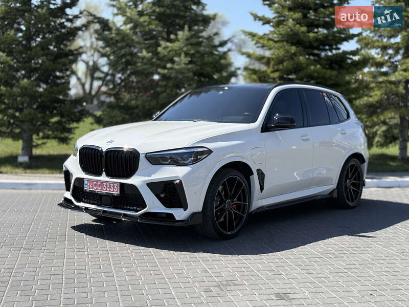 Внедорожник / Кроссовер BMW X5 2020 в 