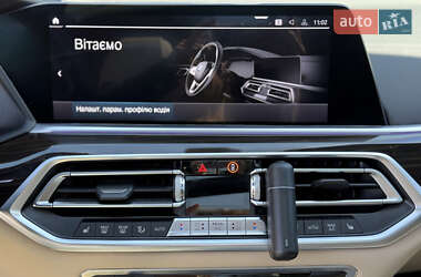 Внедорожник / Кроссовер BMW X5 2020 в 