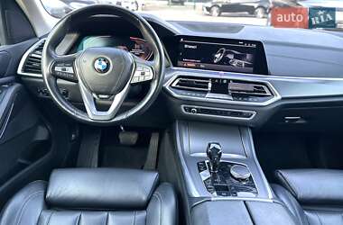 Внедорожник / Кроссовер BMW X5 2019 в 