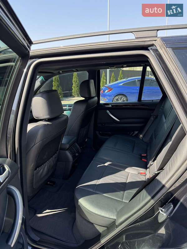 Позашляховик / Кросовер BMW X5 2003 в Дніпрі