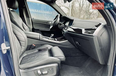 Внедорожник / Кроссовер BMW X5 2022 в 