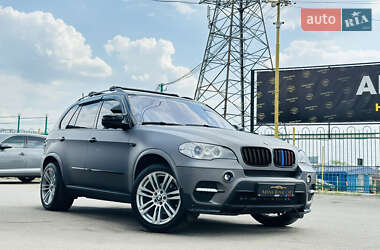 Позашляховик / Кросовер BMW X5 2013 в 