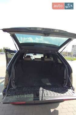 Позашляховик / Кросовер BMW X5 2002 в 