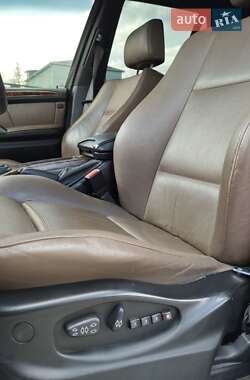 Позашляховик / Кросовер BMW X5 2002 в 