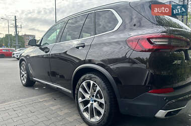 Внедорожник / Кроссовер BMW X5 2021 в 