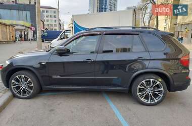 Внедорожник / Кроссовер BMW X5 2010 в 