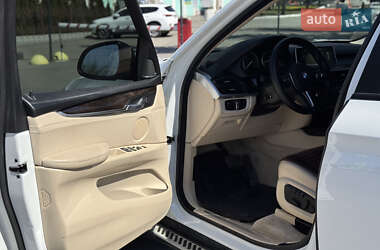 Позашляховик / Кросовер BMW X5 2014 в 