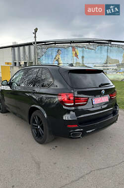 Позашляховик / Кросовер BMW X5 2015 в 