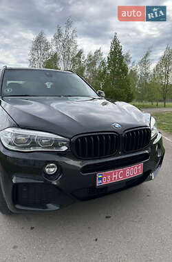 Позашляховик / Кросовер BMW X5 2015 в 