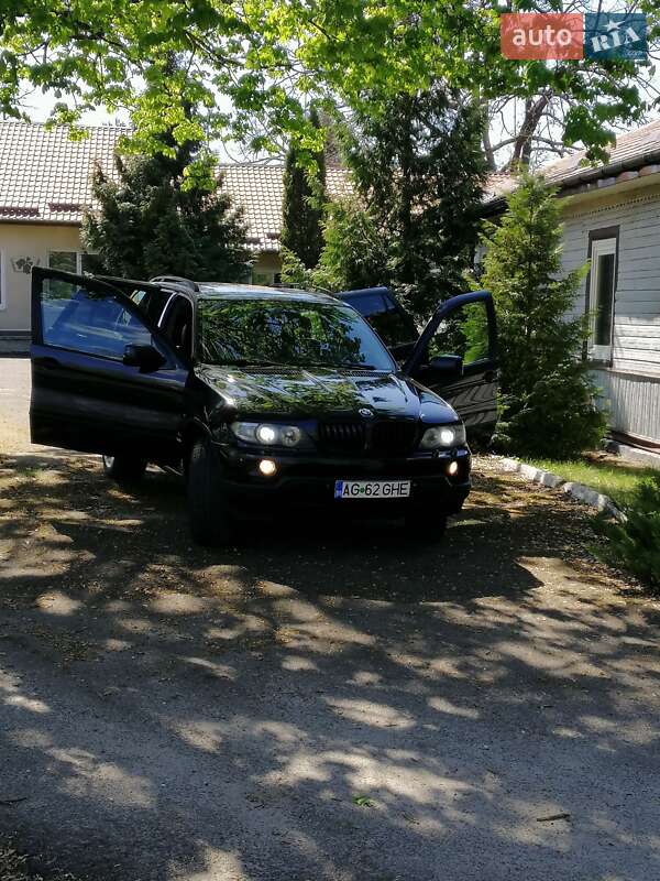 Внедорожник / Кроссовер BMW X5 2006 в 