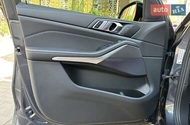 Позашляховик / Кросовер BMW X5 2019 в 