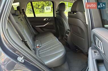 Позашляховик / Кросовер BMW X5 2019 в 