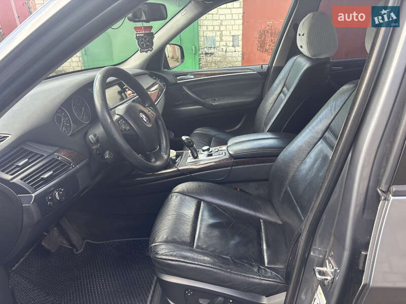 Позашляховик / Кросовер BMW X5 2007 в Чернігові