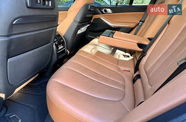 Позашляховик / Кросовер BMW X5 2022 в 