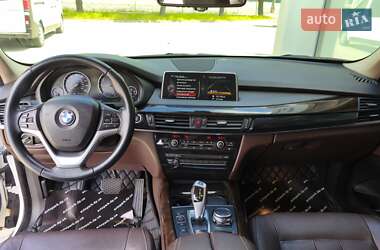 Позашляховик / Кросовер BMW X5 2015 в 