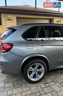 Внедорожник / Кроссовер BMW X5 2017 в 