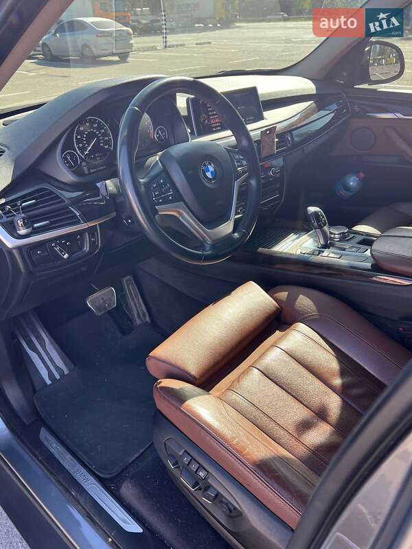 Внедорожник / Кроссовер BMW X5 2015 в Днепре