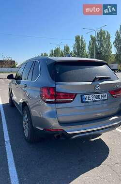 Внедорожник / Кроссовер BMW X5 2015 в 