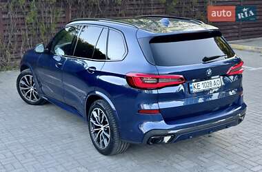 Позашляховик / Кросовер BMW X5 2019 в 