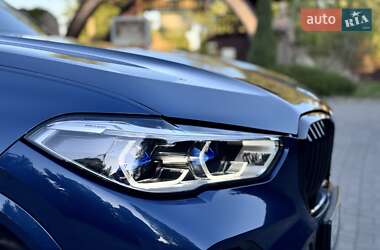 Позашляховик / Кросовер BMW X5 2019 в 