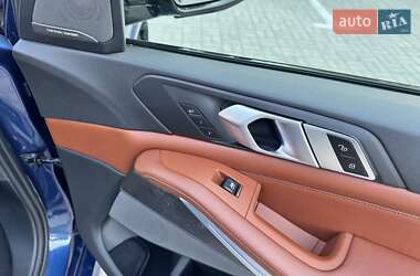 Позашляховик / Кросовер BMW X5 2019 в 