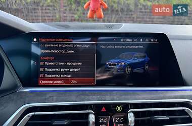 Позашляховик / Кросовер BMW X5 2019 в 