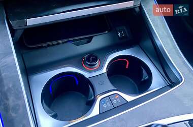 Позашляховик / Кросовер BMW X5 2019 в 