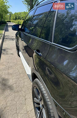 Позашляховик / Кросовер BMW X5 2009 в 