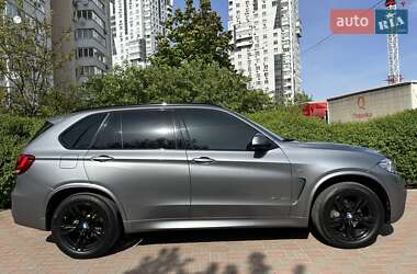 Позашляховик / Кросовер BMW X5 2017 в 