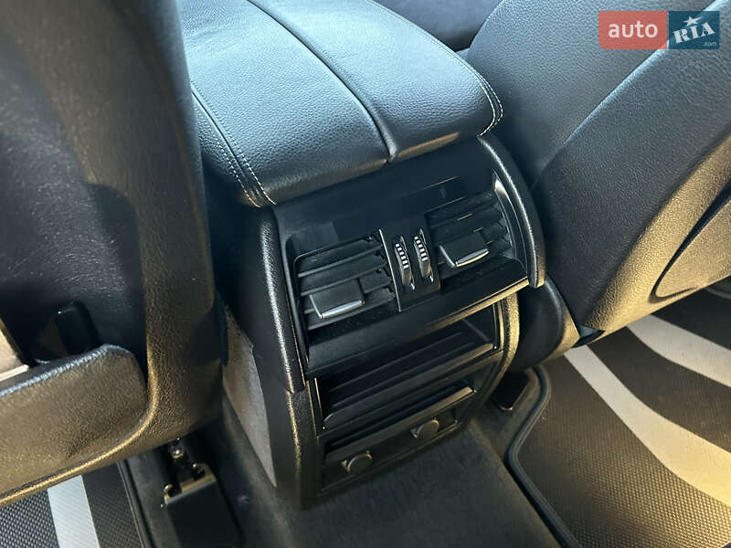 Внедорожник / Кроссовер BMW X5 2015 в Ровно