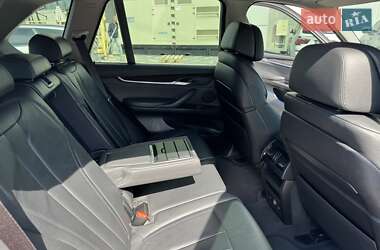 Позашляховик / Кросовер BMW X5 2013 в 